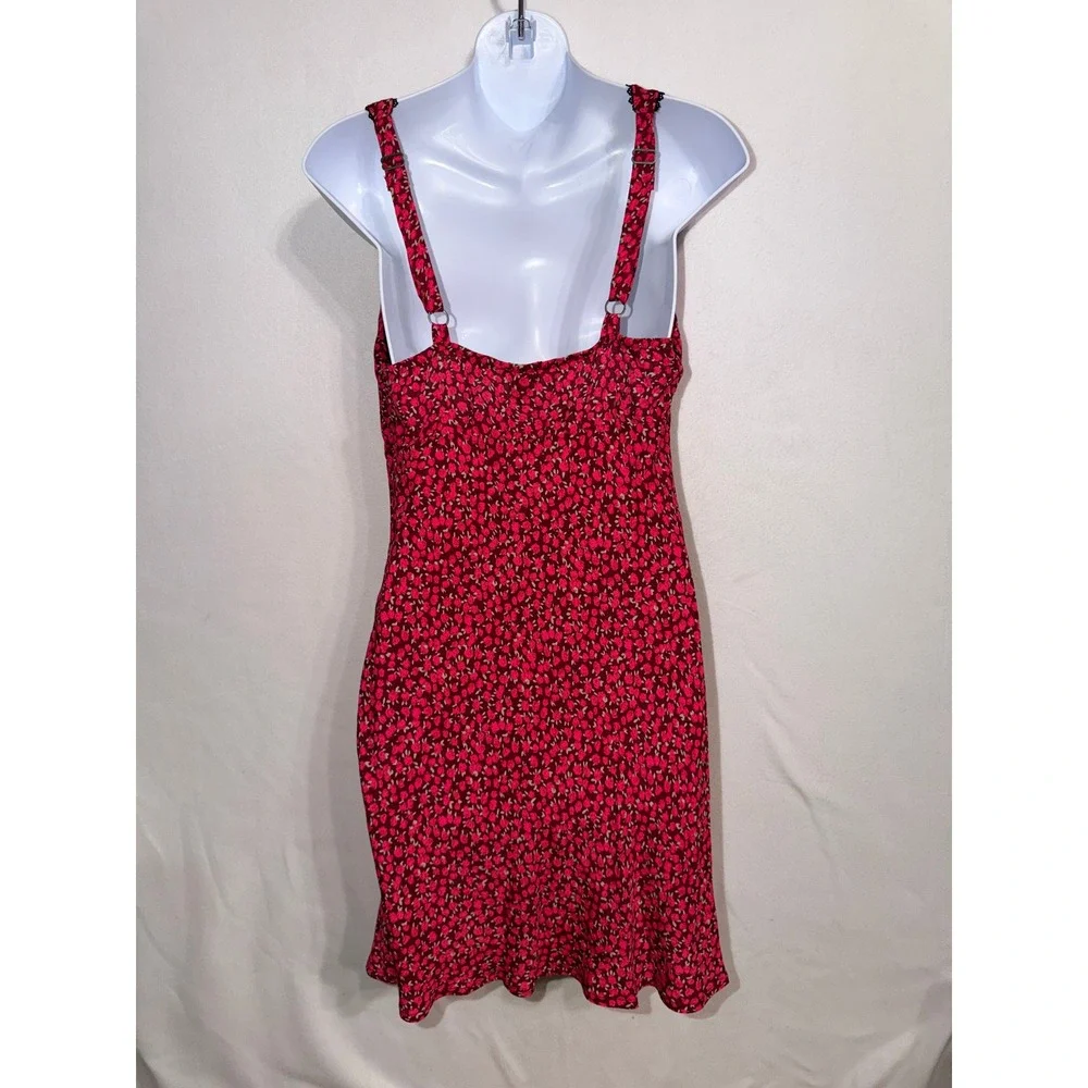 Wild Fable Red Ditsy Floral Lace Trim Mini Dress V-Neck Adjustable Straps Size M